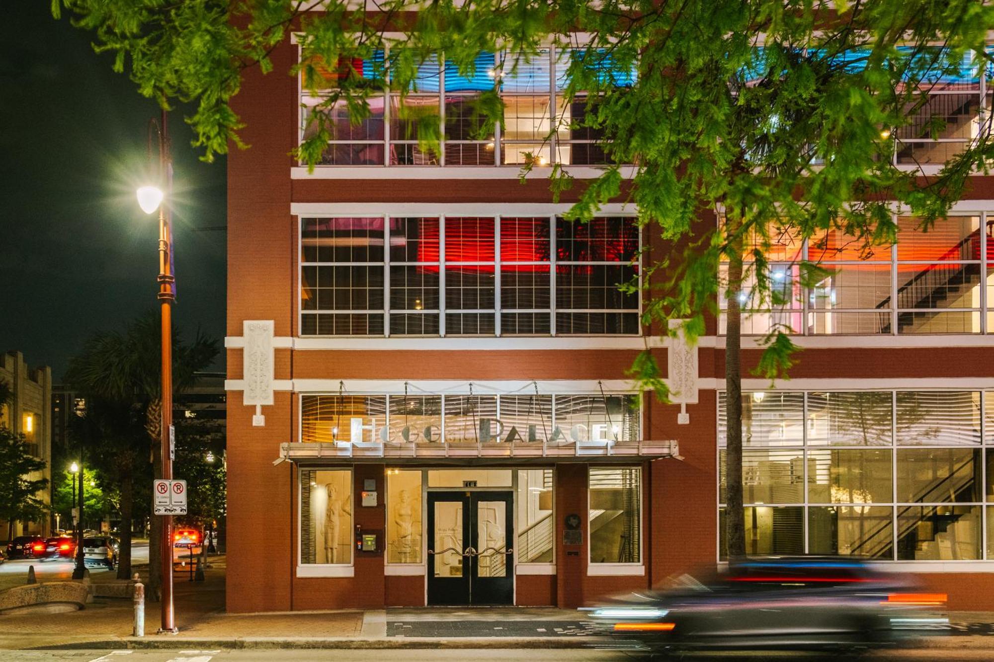 Reside Downtown, A Wyndham Apart Otel