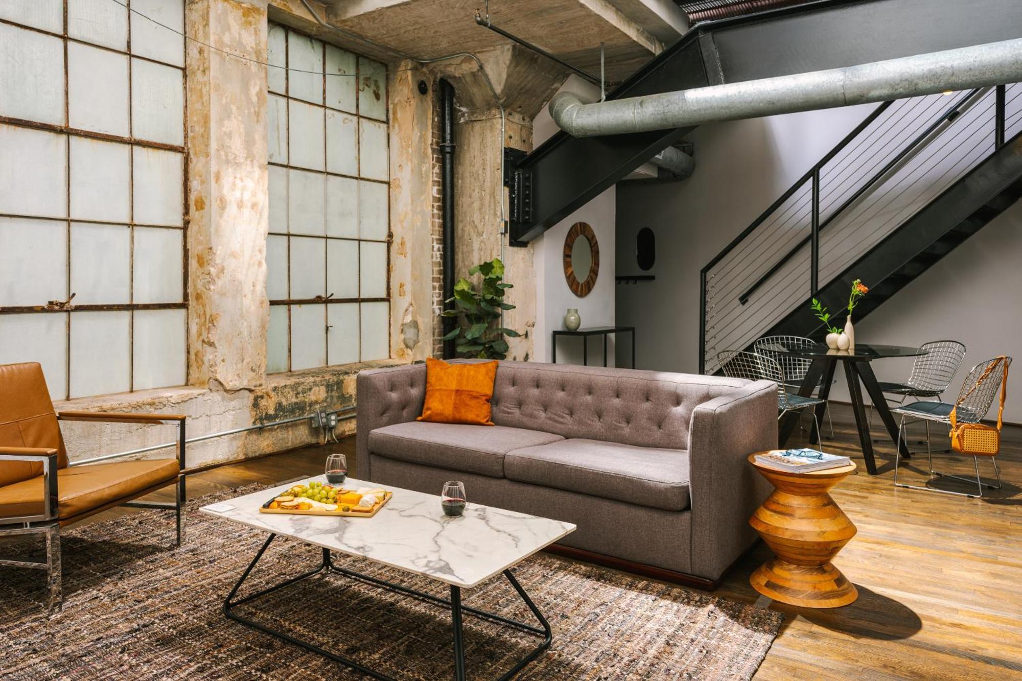 Reside Downtown, A Wyndham Apart Otel